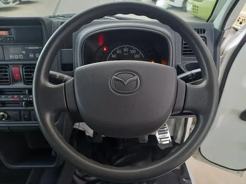 Mazda Scrum Truck