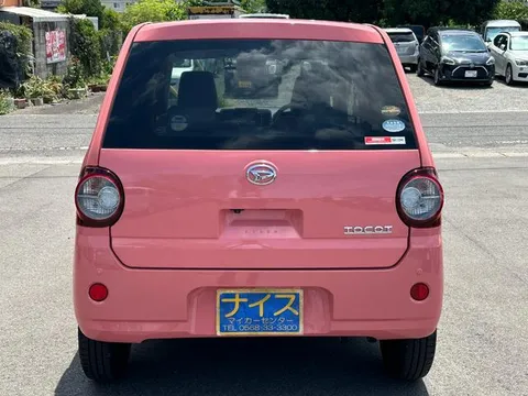 Daihatsu Mira Tocot