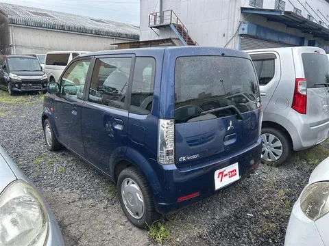 Mitsubishi eK Wagon