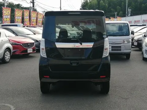 Mitsubishi eK Space Custom