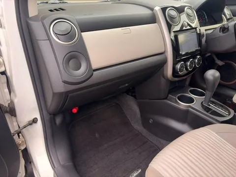 Mazda Verisa
