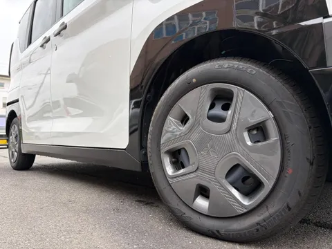 Mitsubishi Delica Mini