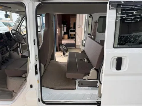 Nissan Clipper
