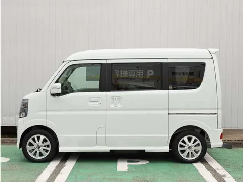Nissan Clipper Rio
