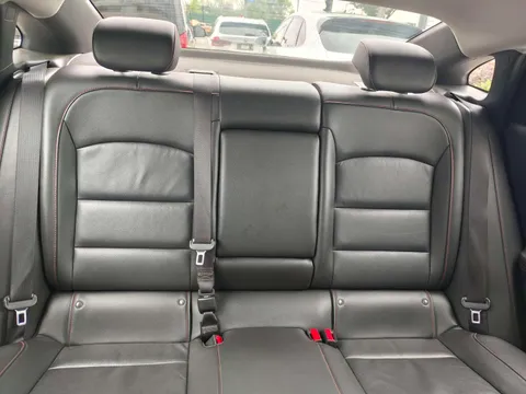 Chevrolet Malibu XL