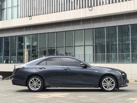 Cadillac CT4