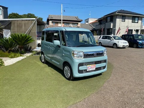 Suzuki Spacia