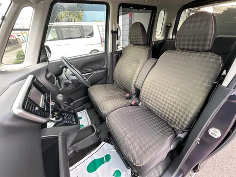 Mitsubishi eK Space Custom