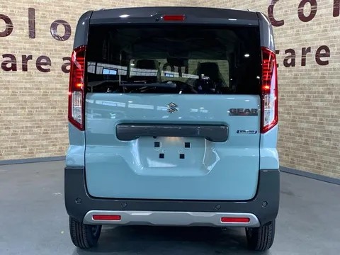 Suzuki Spacia Gear