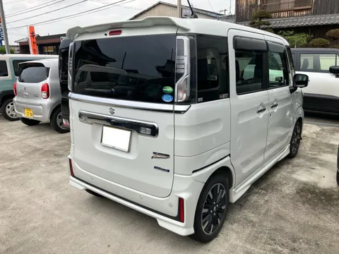 Suzuki Spacia Custom
