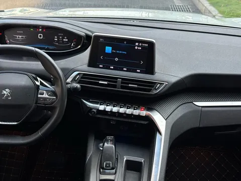 Peugeot 4008