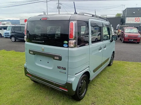 Suzuki Spacia Gear