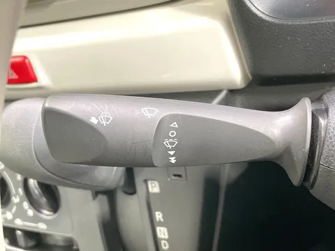 Daihatsu Mira Tocot