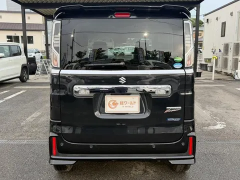 Suzuki Spacia Custom