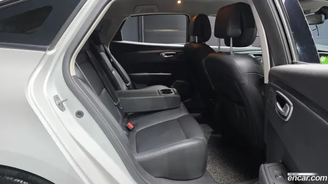Renault Talisman (SM6)