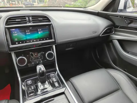 Jaguar XEL