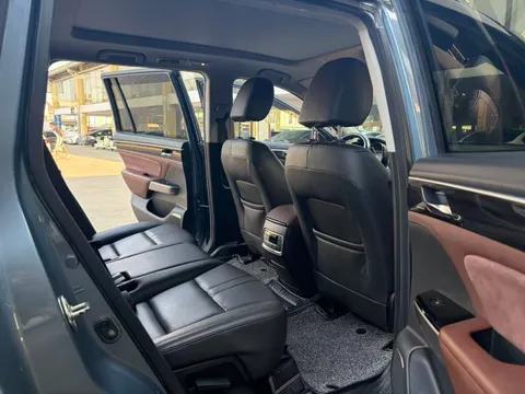 Gac GS8