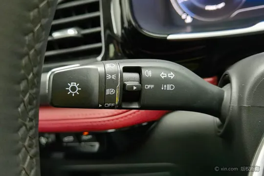 Dongfeng AX7