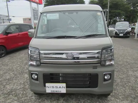 Nissan Clipper Rio
