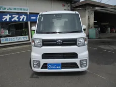 Toyota Pixis Mega