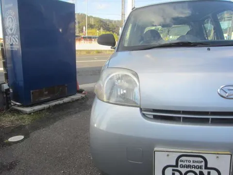 Daihatsu Esse