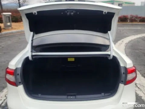 Renault SM3