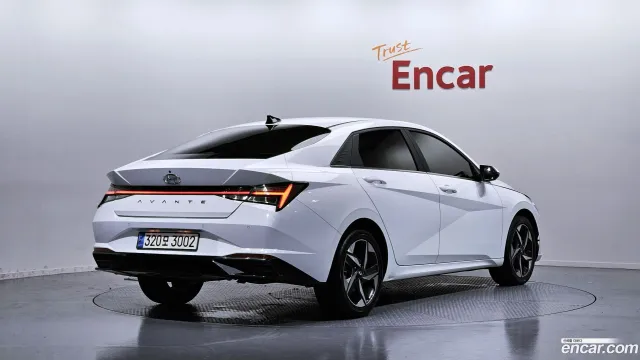 Hyundai Elantra (Avante)