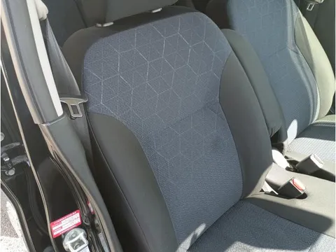 Mitsubishi eK X