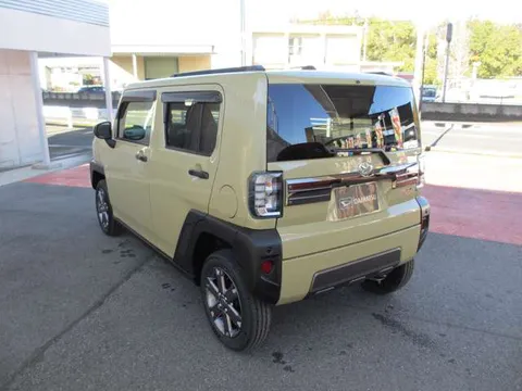 Daihatsu Taft