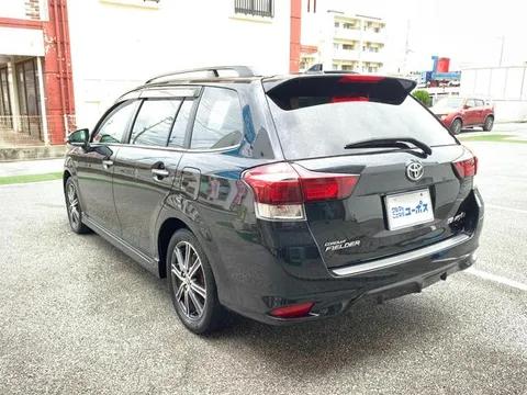 Toyota Corolla Fielder