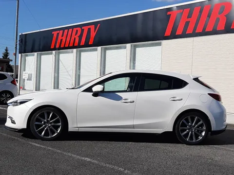 Mazda Axela Sport
