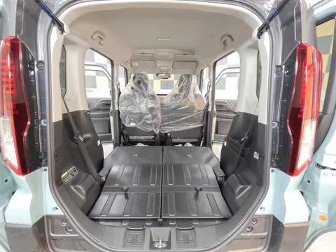 Suzuki Spacia Gear