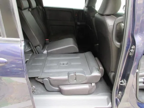 Honda Freed Spike