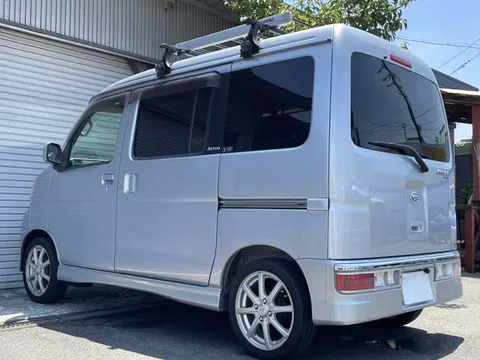 Daihatsu Atrai Wagon