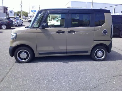 Honda N-BOX Joy