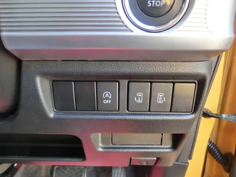 Suzuki Spacia Gear