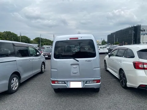 Daihatsu Hijet Cargo
