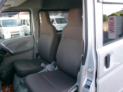 Nissan Clipper
