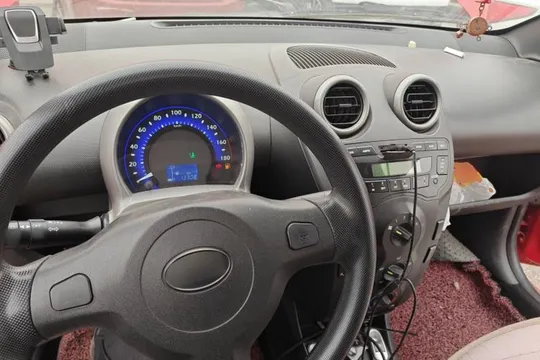 BYD F0