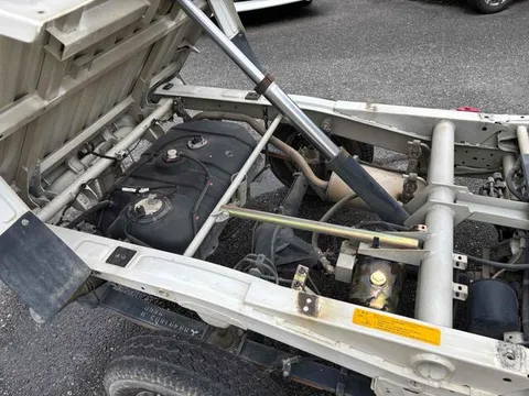 Mitsubishi Minicab Truck