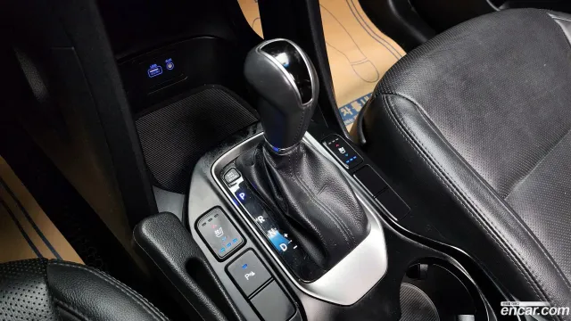 Hyundai Grand Santa Fe (Maxcruz)