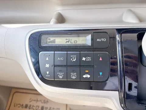 Honda N-BOX Plus