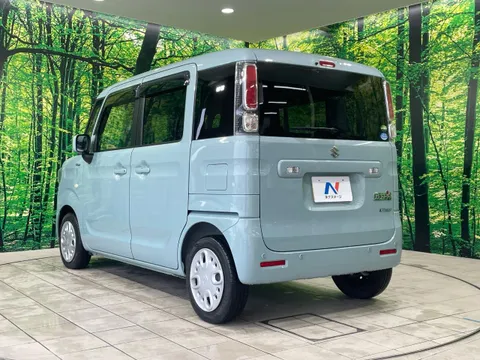 Suzuki Spacia