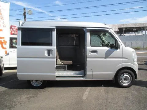 Nissan Clipper