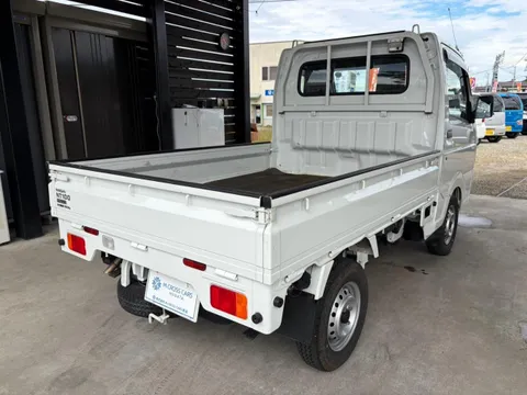 Nissan Clipper Truck