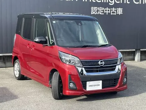 Nissan Dayz Roox