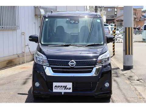 Nissan Dayz Roox