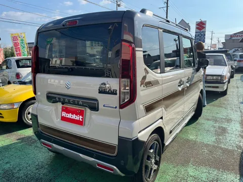 Suzuki Spacia