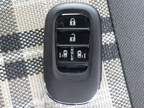 Honda N-BOX Joy