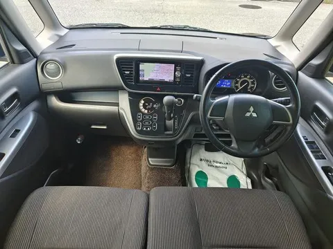 Mitsubishi eK Space Custom